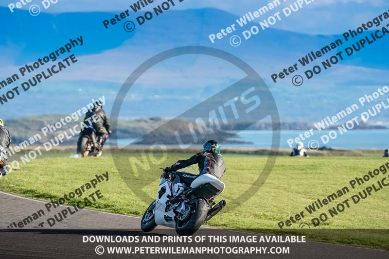 anglesey no limits trackday;anglesey photographs;anglesey trackday photographs;enduro digital images;event digital images;eventdigitalimages;no limits trackdays;peter wileman photography;racing digital images;trac mon;trackday digital images;trackday photos;ty croes